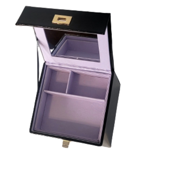 !SOLD!💰 Victoria's Secret Black and Purple Satin Lined Jewelry Box - Picture 7 of 14